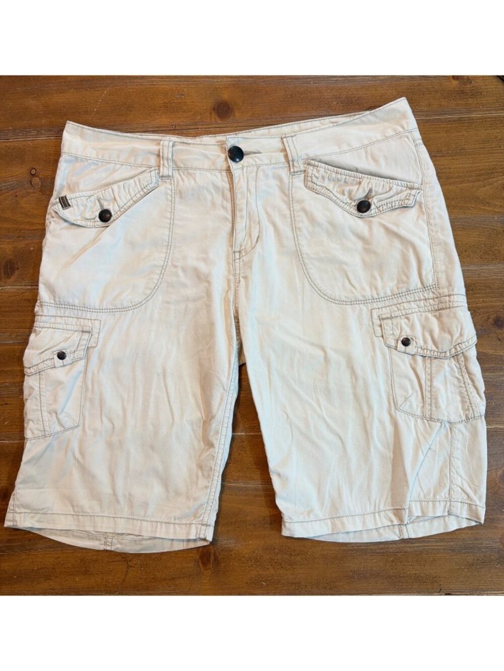 Unionbay Women's Khaki Cargo Shorts - Size 11 Casual Lightweight